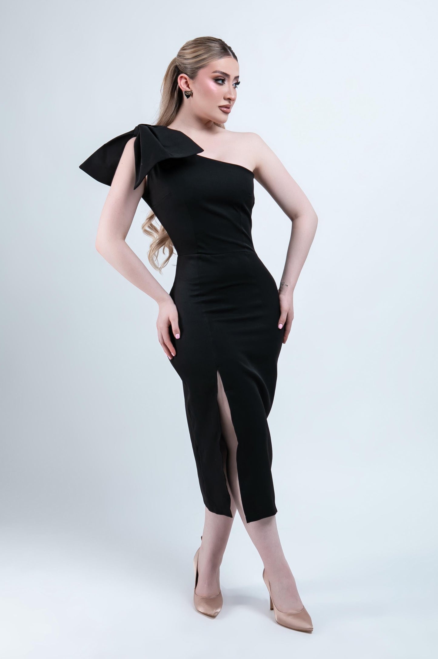 VESTIDO COQUETTE